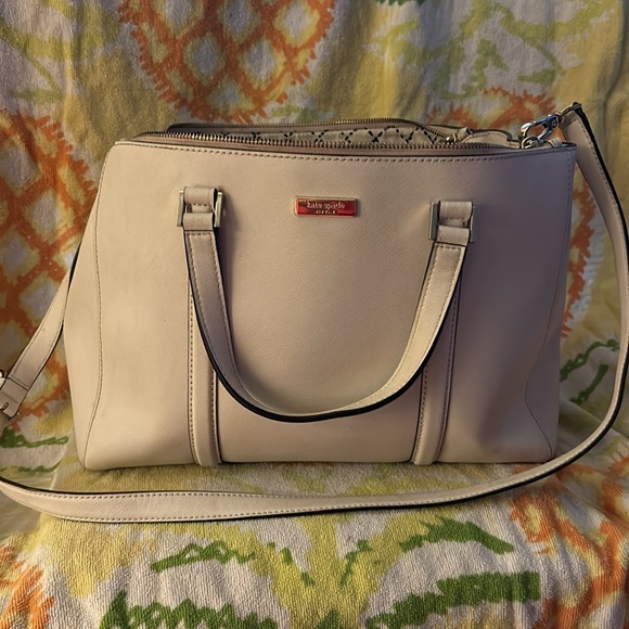 Kate Spade 3 pocket handbag with shoulder strap - Picture 2 of 8